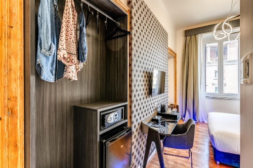 Arenula Suites image 40